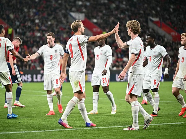 Ligue des nations: l'Angleterre, l'Espagne et la Suisse gagnent, l'Écosse coule à Hampden