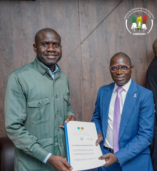ASERGMV : Ansoumana Sané prend officiellement ses fonctions de Directeur général ASERGMV : Ansoumana Sané prend officiellement ses fonctions de Directeur général