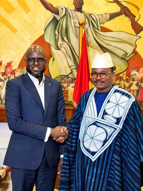 Diplomatie parlementaire: El Malick Ndiaye à Conakry pour l'ouverture de la session ordinaire de l'Assemblée nationale de Guinée