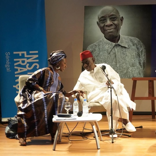 Cheikh Hamidou Kane: l’Ambassade de France et l’Institut français rendent hommage à une figure majeure des lettres africaines