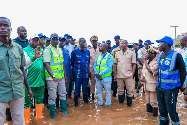 Inondations à Dakar: Ahmadou Alhaminou Lo sur le terrain après une réunion d’urgence