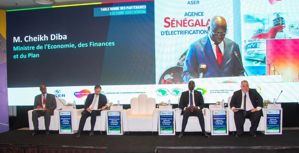 Électricité au Sénégal : près de 400 milliards FCFA nécessaires pour raccorder 6 400 localités