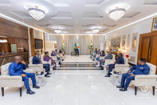 RDC : Félix Tshisekedi reçoit les facilitateurs de l'UA à Kinshasa