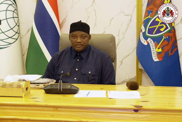 Gambie : Le Président Adama Barrow préside le Conseil des ministres à la State House de Banjul