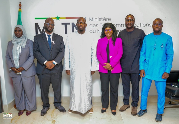 New Deal Technologique : Samba Diouf reçoit les dirigeants d'Axian et Stellarix