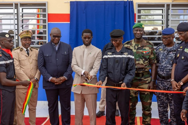 Bassirou Diomaye Faye inaugure la caserne des sapeurs-pompiers de Diamniadio à une semaine des JOJ 2026 Bassirou Diomaye Faye inaugure la caserne des sapeurs-pompiers de Diamniadio à une semaine des JOJ 2026