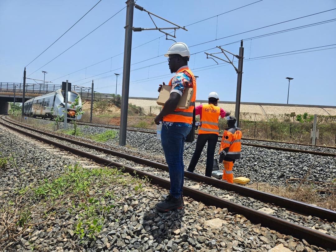 Sabotage sur le TER de Dakar : d’importantes perturbations du trafic et une enquête judiciaire ouverte
