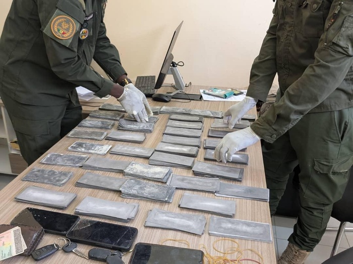 Ziguinchor : Saisie de billets noirs d’une valeur de près de 1,123 milliard FCFA par les Douanes