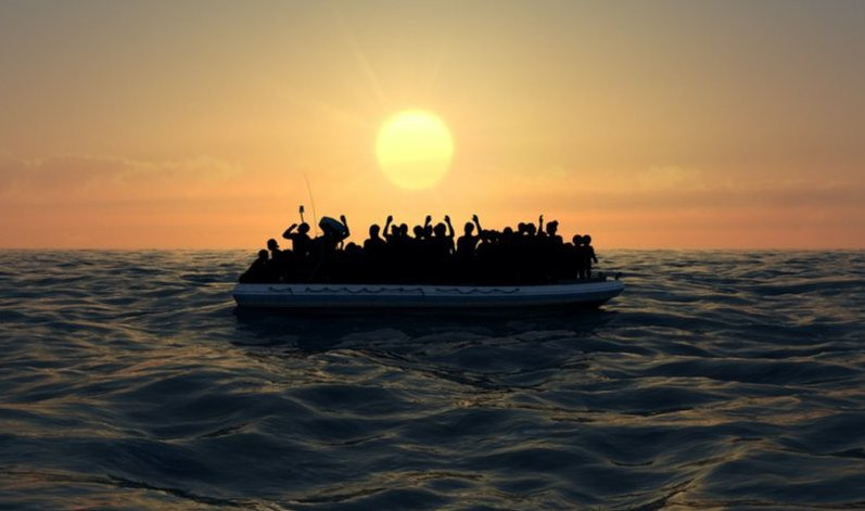 Guédiawaye : une pirogue clandestine échoue à Malibu avec plus de 100 migrants – Un réseau de passeurs dans le viseur