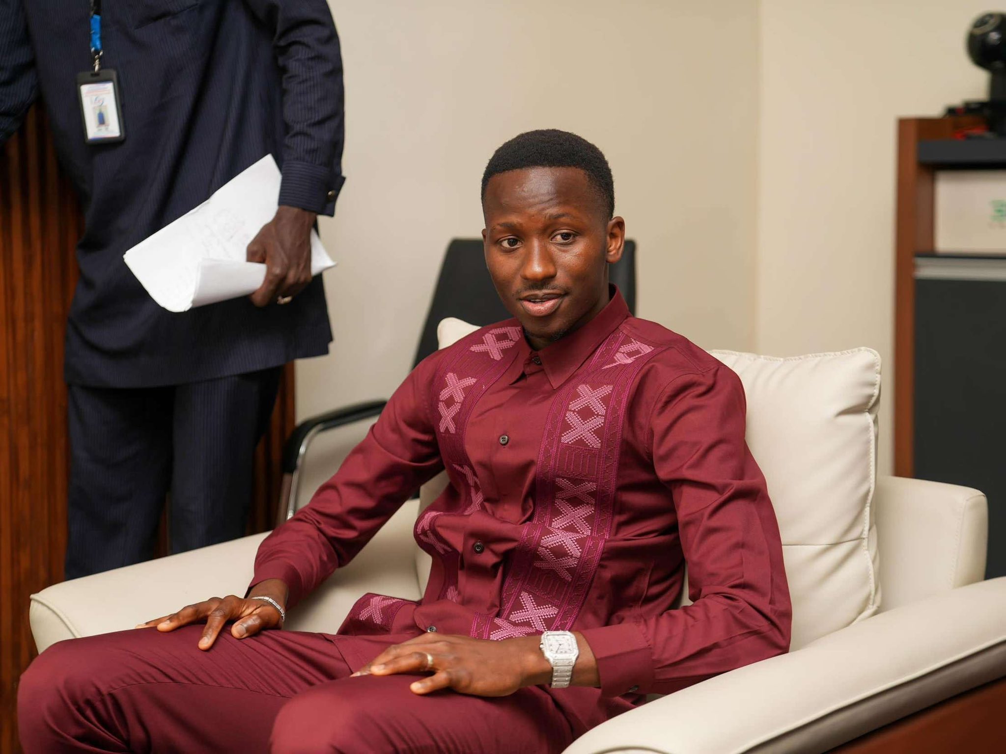 Papa Matar Sarr à l’écoute de Fayako : une démarche engagée pour l’électrification du village