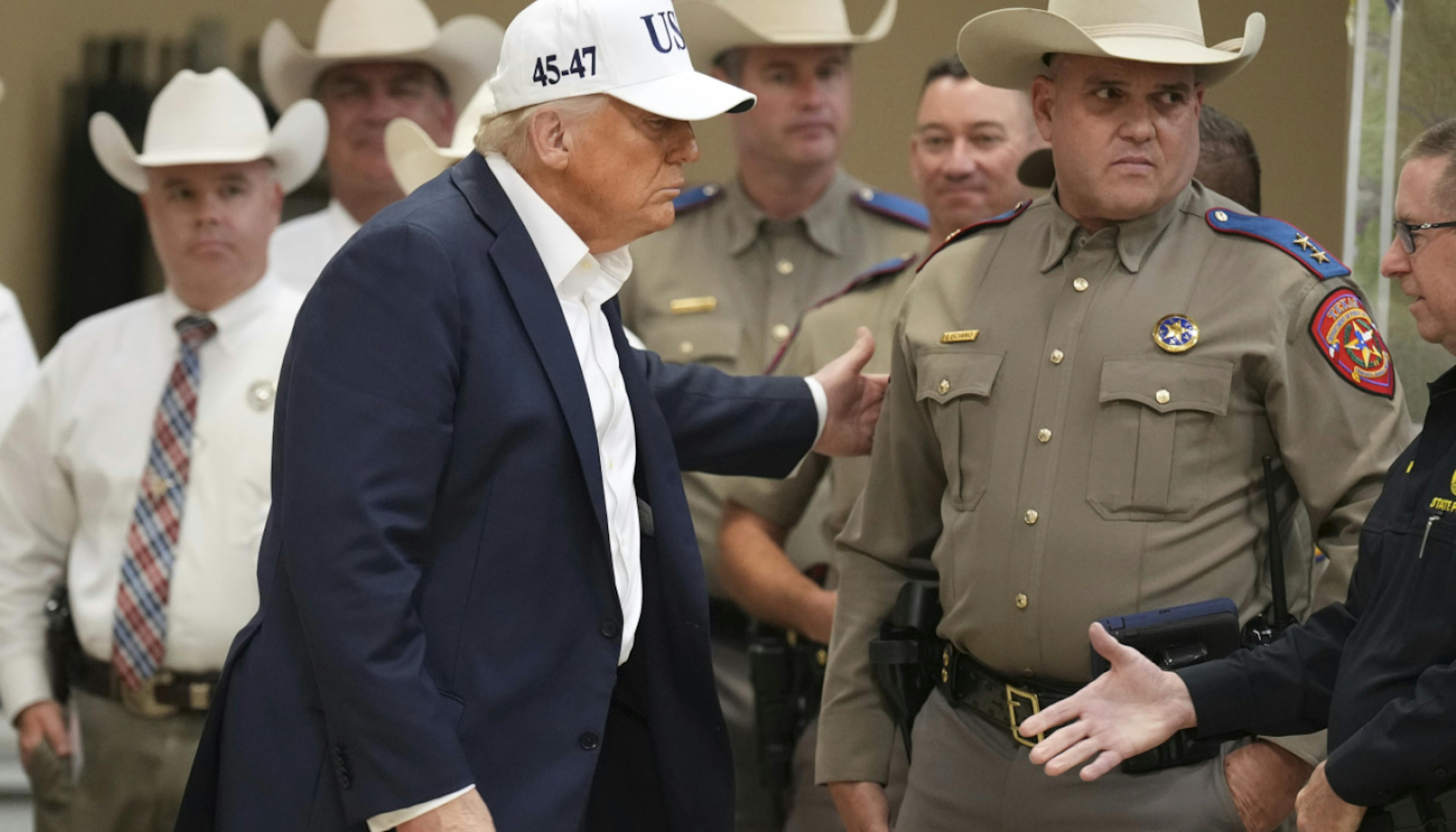 États-Unis : Donald Trump en visite au Texas après les inondations meurtrières qui ont fait 120 morts