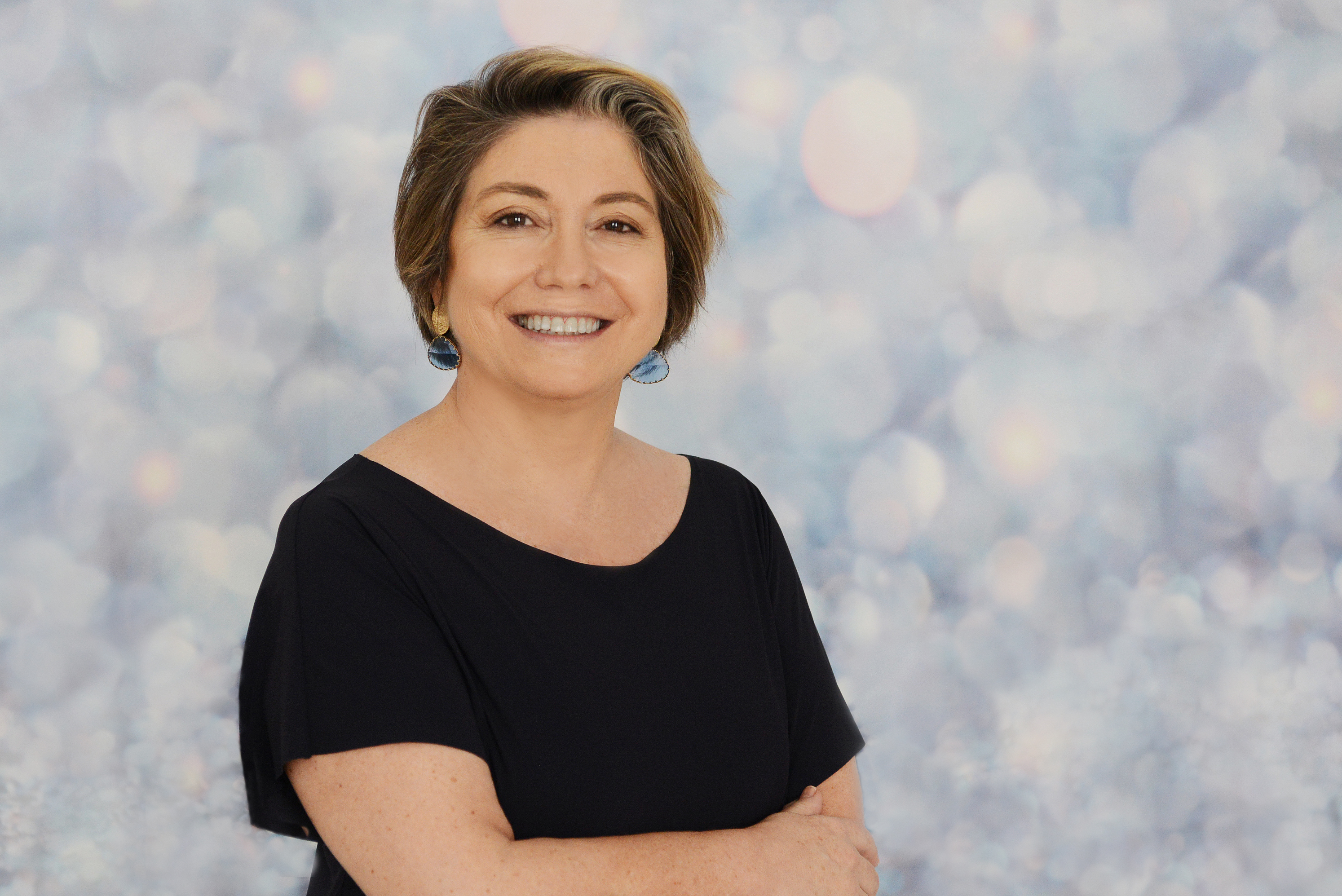 Bases militaires, visas, coopération : Mme Christine Fages, l’ambassadrice de France au Sénégal, fait taire les rumeurs et clarifie les enjeux