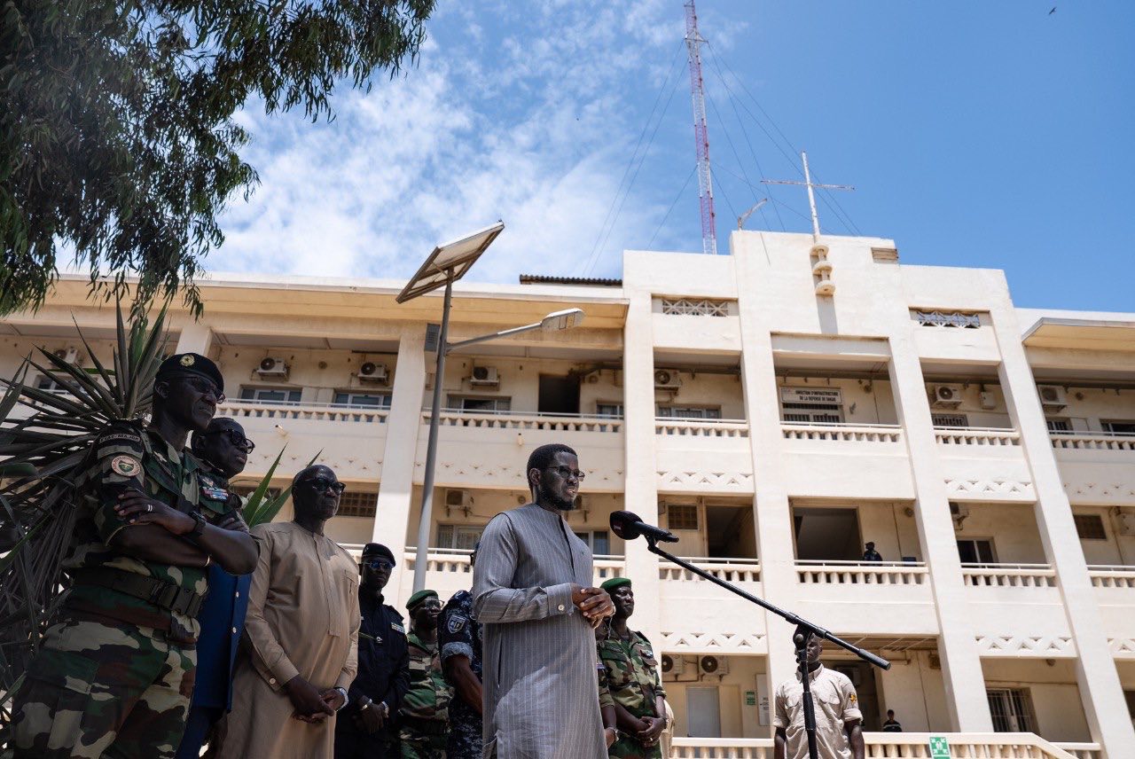 Bassirou Diomaye Faye en visite sur les sites militaires restitués : une affirmation de la souveraineté nationale