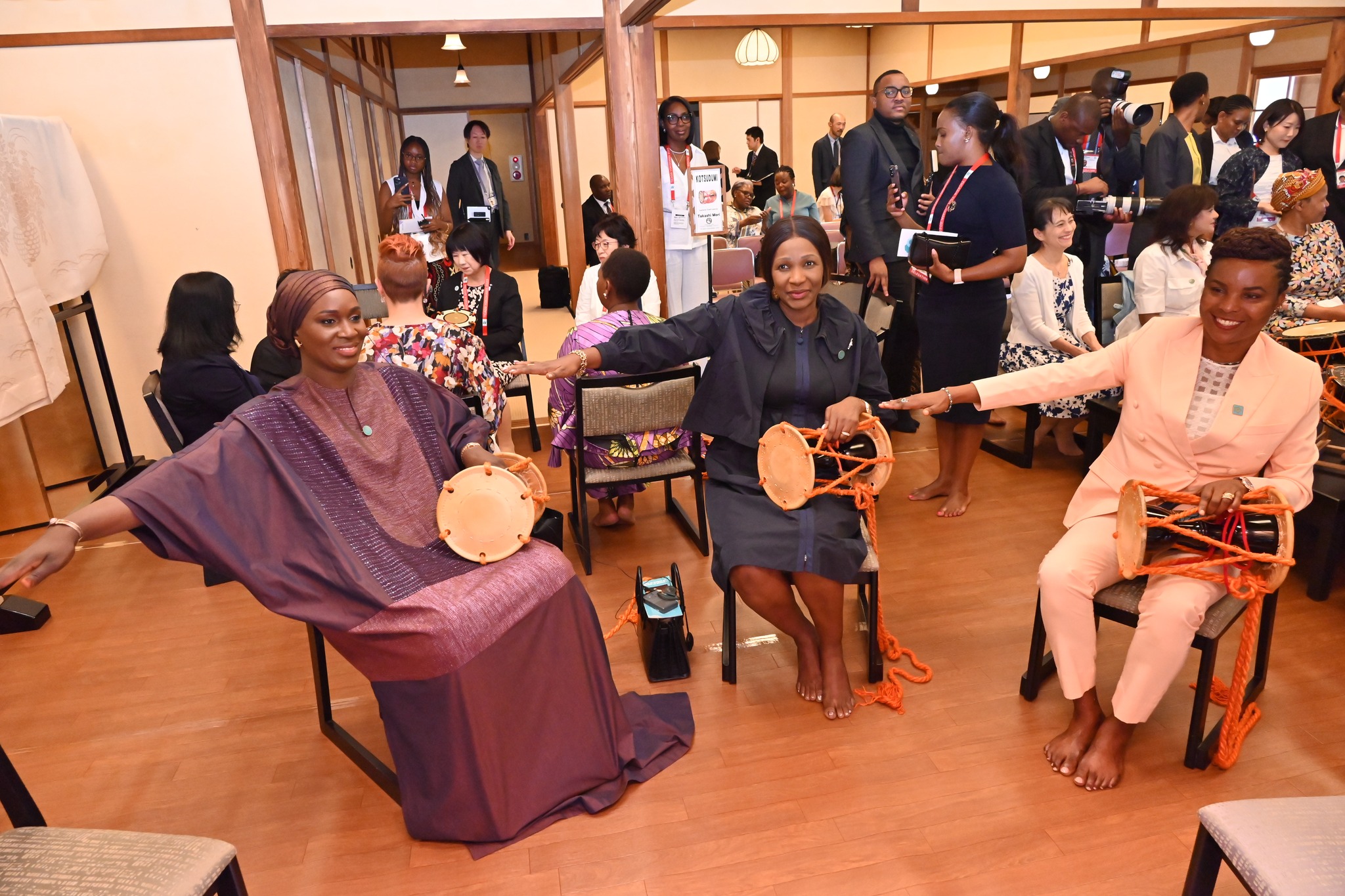 Photos: Marie Khone Faye s’immerge dans la culture japonaise lors du TICAD9