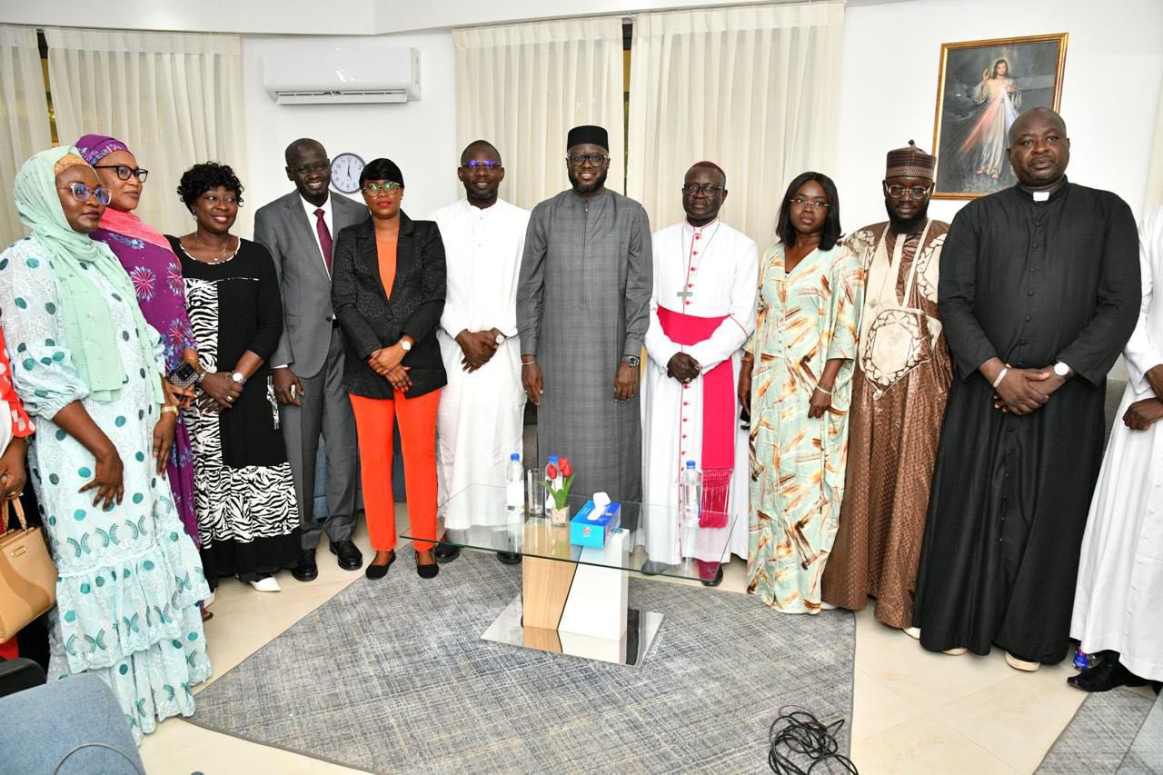 El Malick Ndiaye en visite de courtoisie chez Monseigneur André Guéye, nouvel Archevêque de Dakar