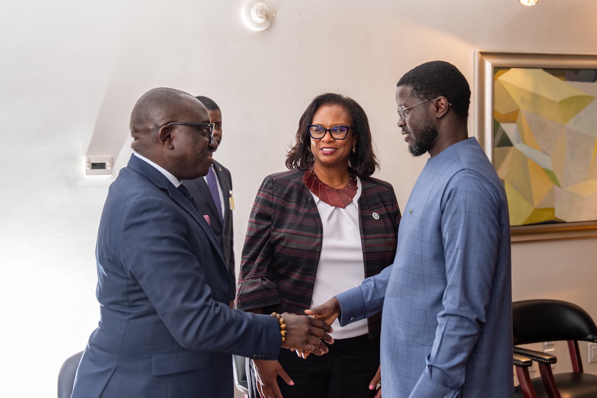 Bassirou Diomaye Faye reçoit la Chambre de commerce des États-Unis: le Sénégal, un hub attractif pour l’investissement