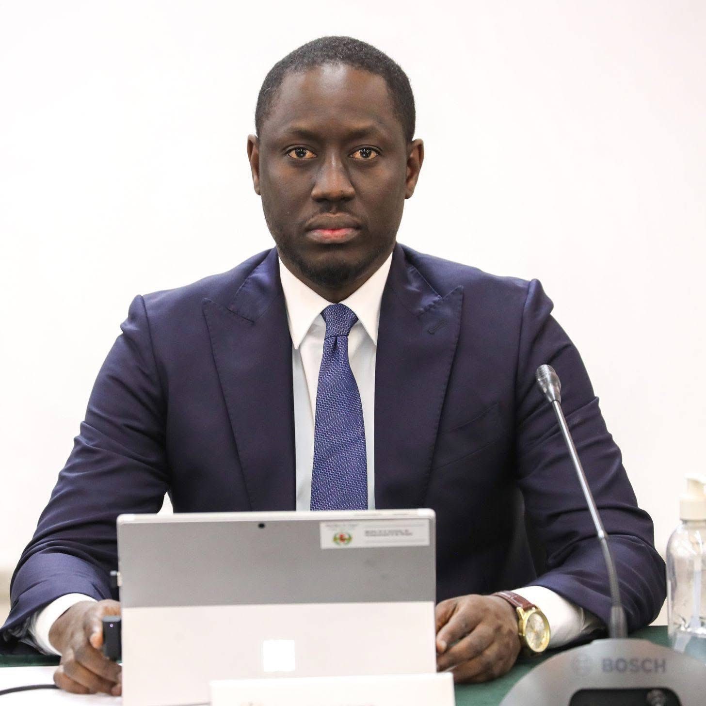 Pape Malick Ndour réplique à Wally Diouf Bodian : « Macky n’est pas le Sarkozy sénégalais »