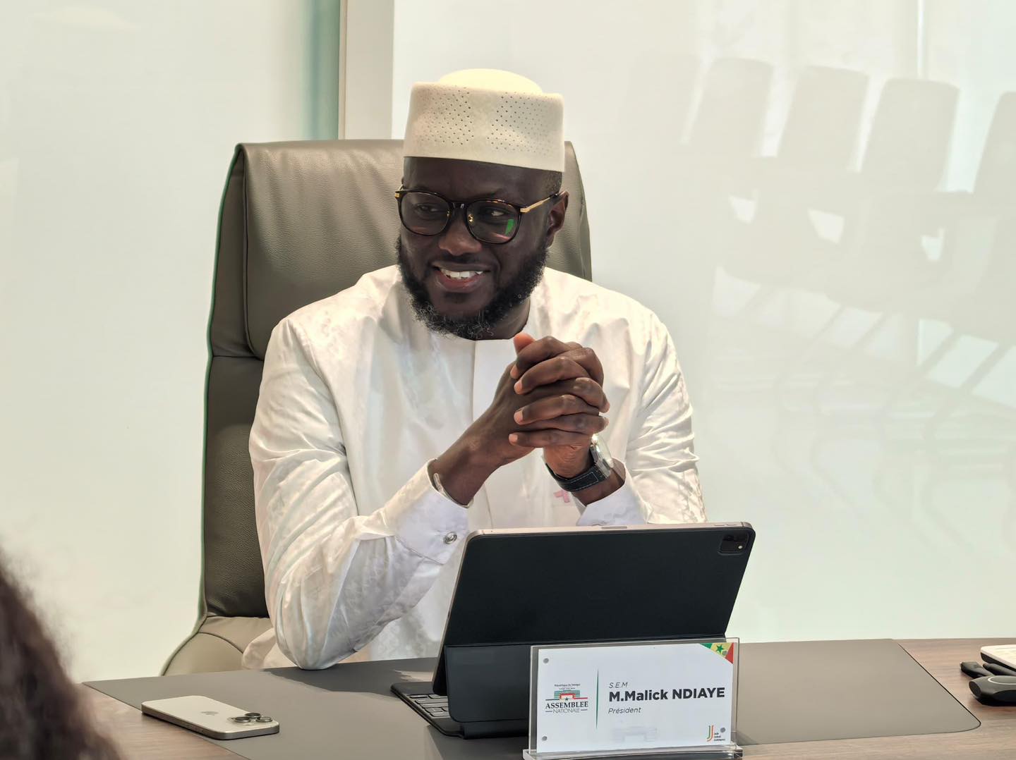 El Malick Ndiaye reçoit une délégation du FIDEPA en prélude au 6ᵉ Forum international de la démocratie participative en Afrique