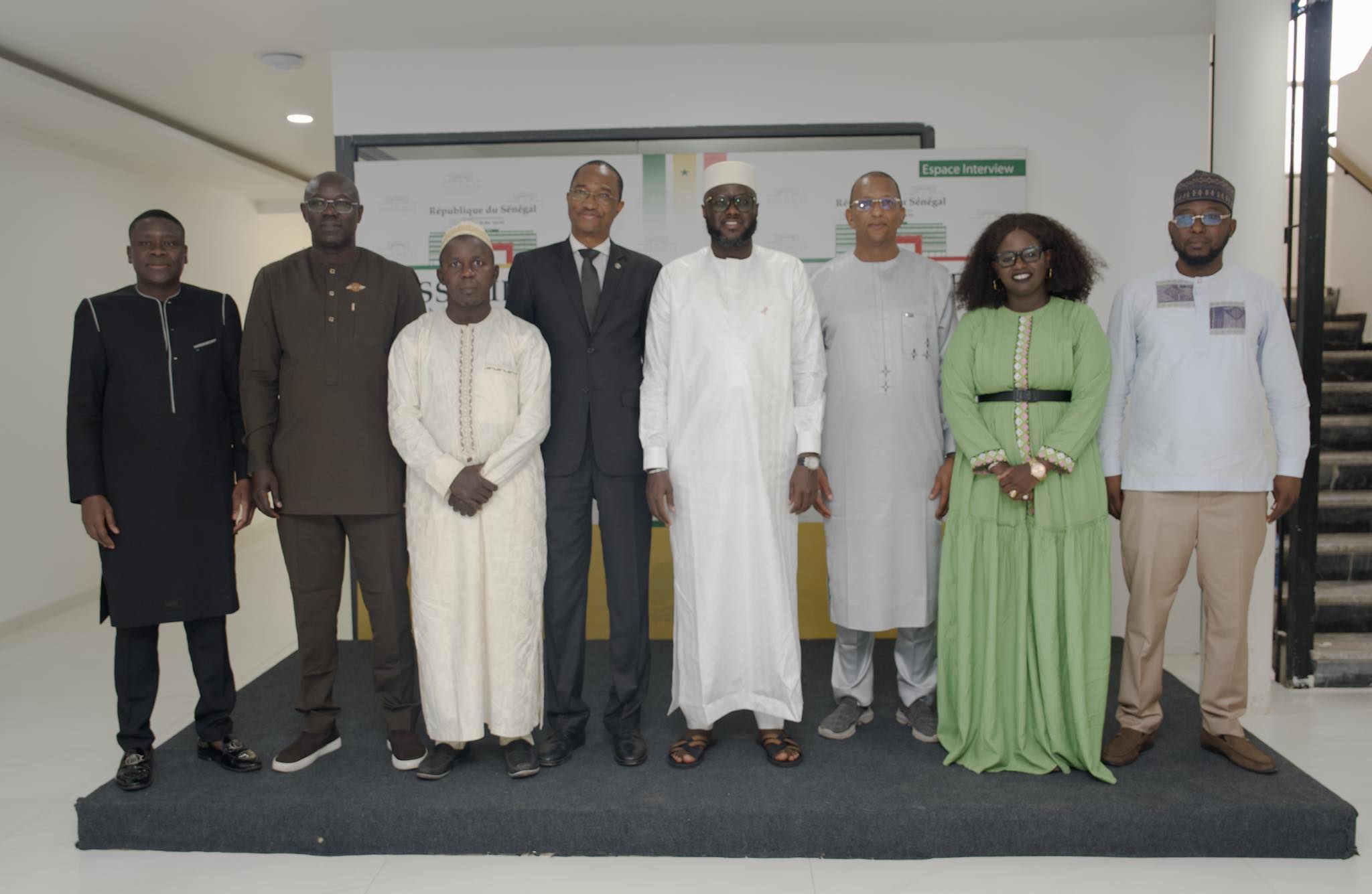 El Malick Ndiaye reçoit une délégation du FIDEPA en prélude au 6ᵉ Forum international de la démocratie participative en Afrique