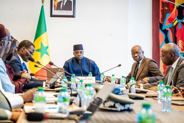Ousmane Sonko préside une réunion décisive sur la mise en œuvre du Plan de redressement économique et social