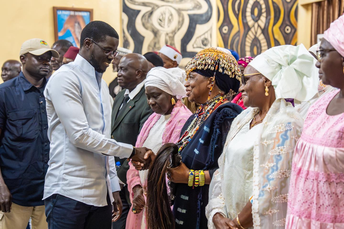 Casamance: Bassirou Diomaye Faye échange avec les acteurs clés du processus de paix à Ziguinchor