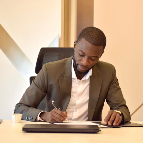 FOGECA 2025: le groupe sénégalais MIR Holding distingué à Dubaï pour l’excellence de ses filiales