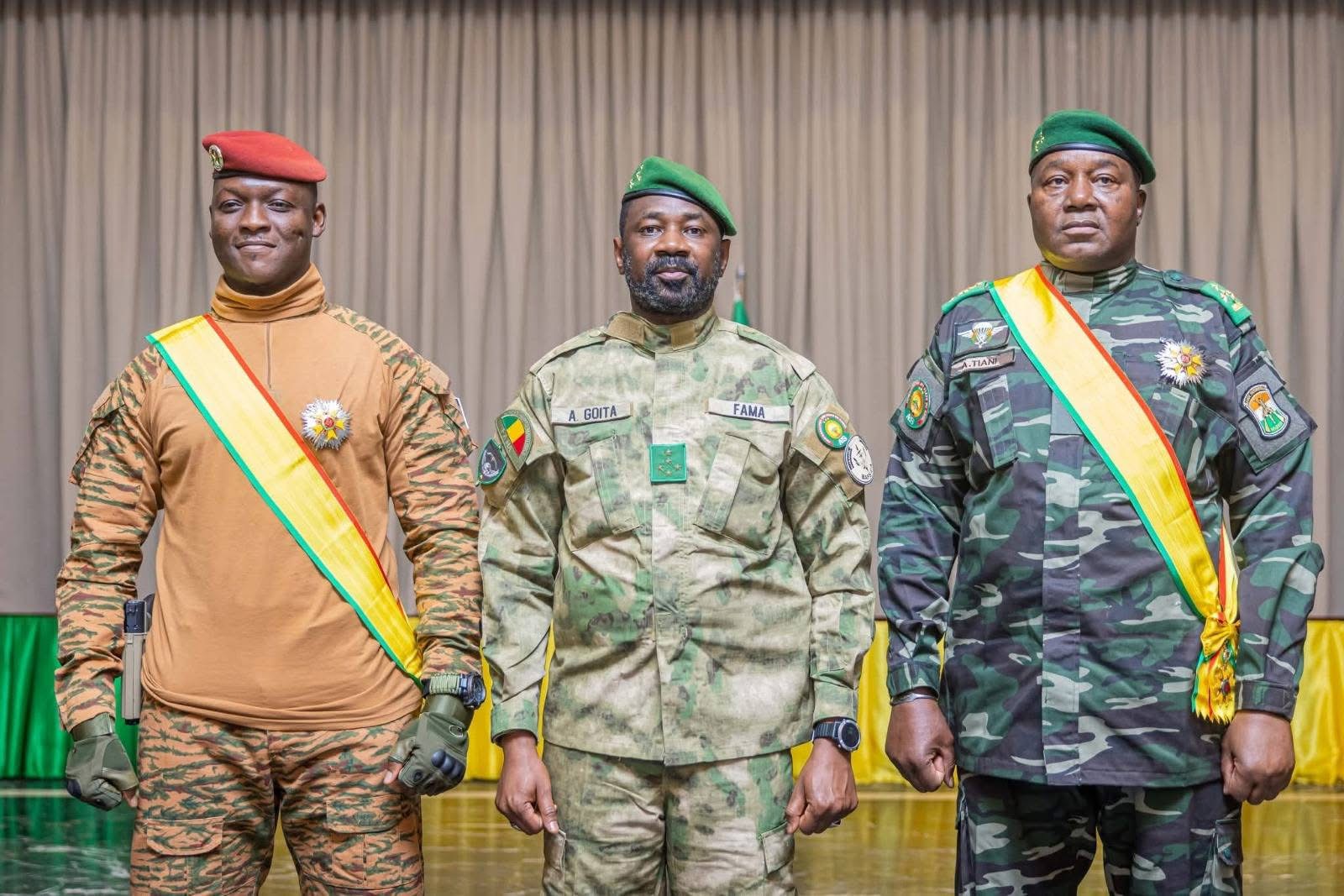 Diplomatie: le Burkina Faso et le Mali interdisent l’entrée aux ressortissants américains