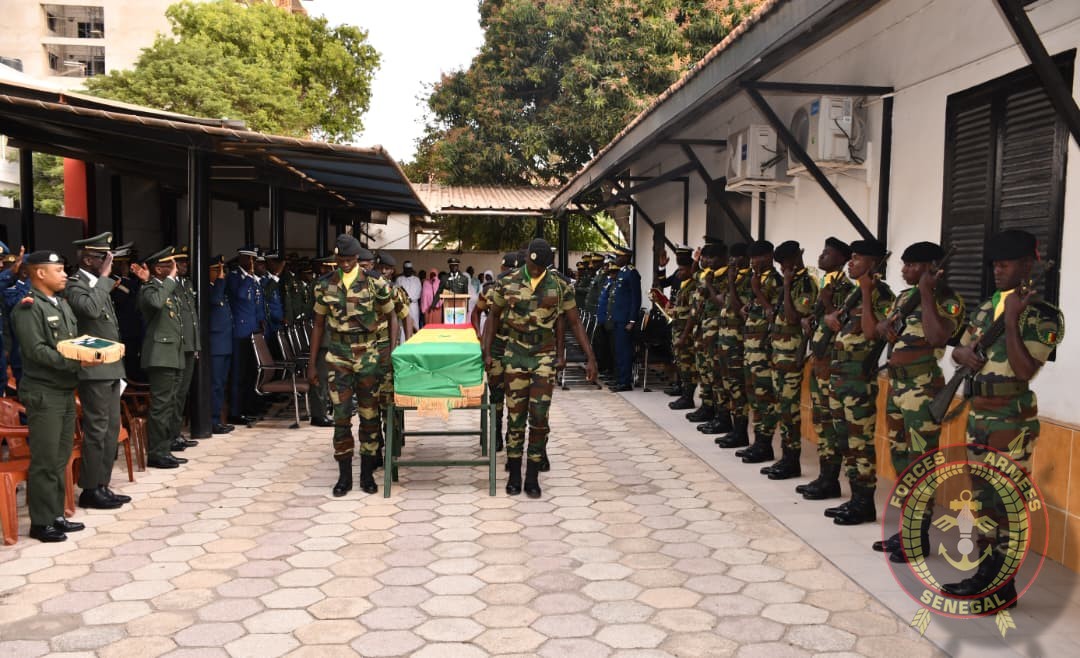 Levée de corps d’un militaire sénégalais mort en RCA : la Nation rend un ultime hommage au soldat Cheikh Manga