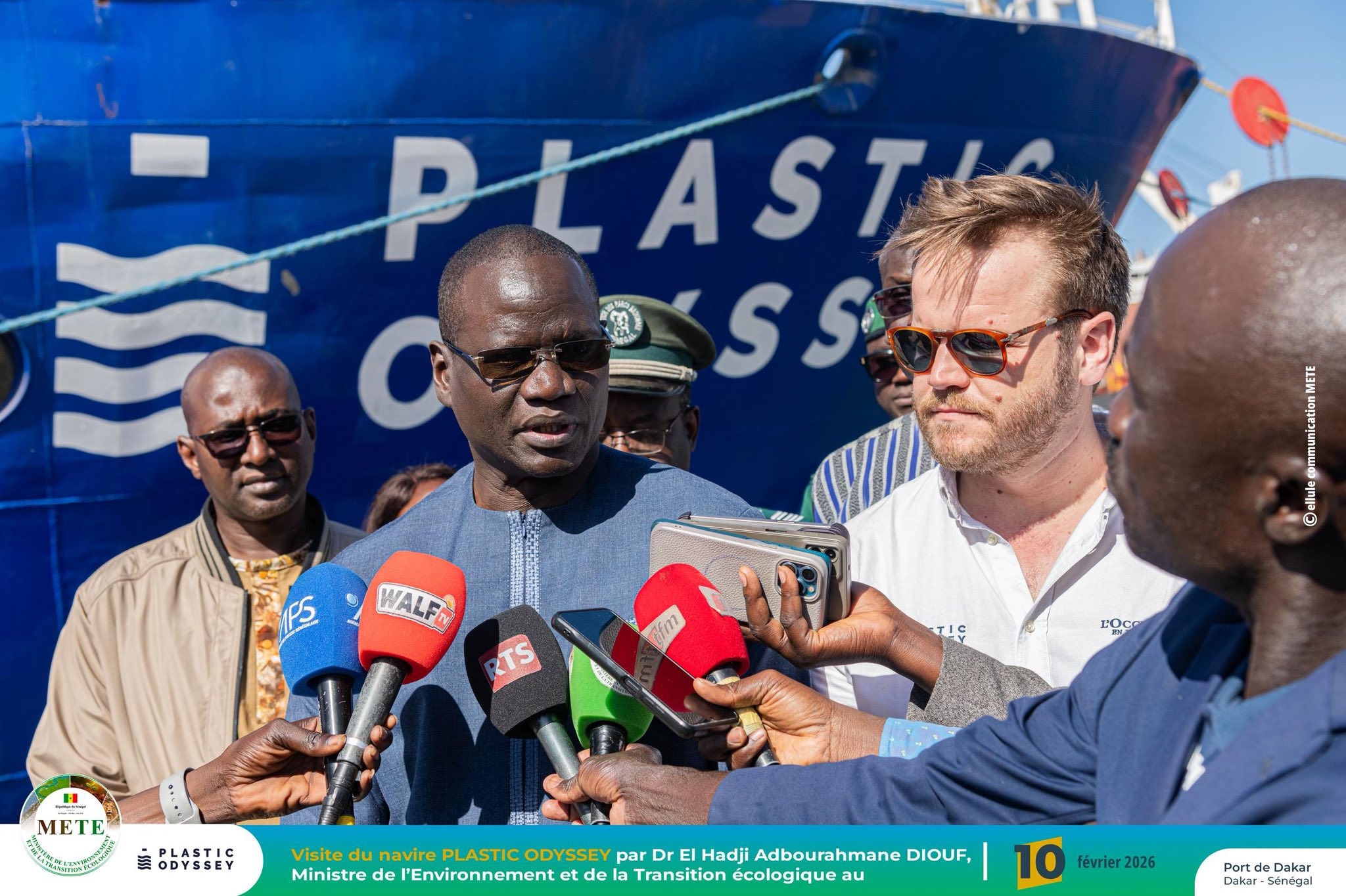 À Dakar, le navire Plastic Odyssey achève son tour du monde pour transformer l'avenir du recyclage