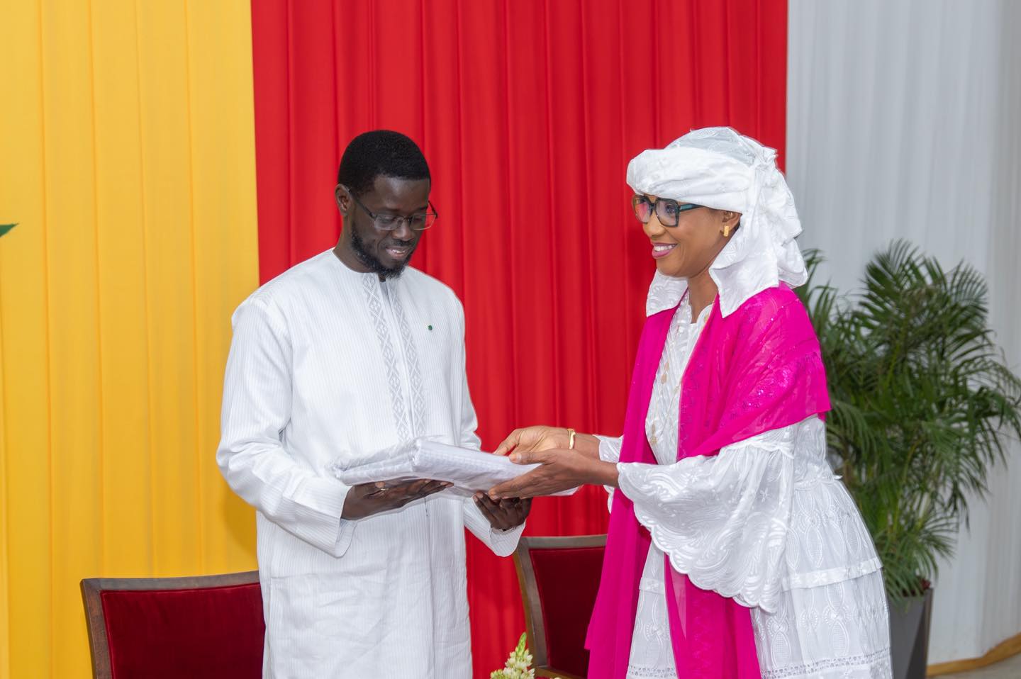 Le Chef de l’État a reçu ce vendredi l’Amicale des femmes de la Présidence à l’occasion du 08 Mars