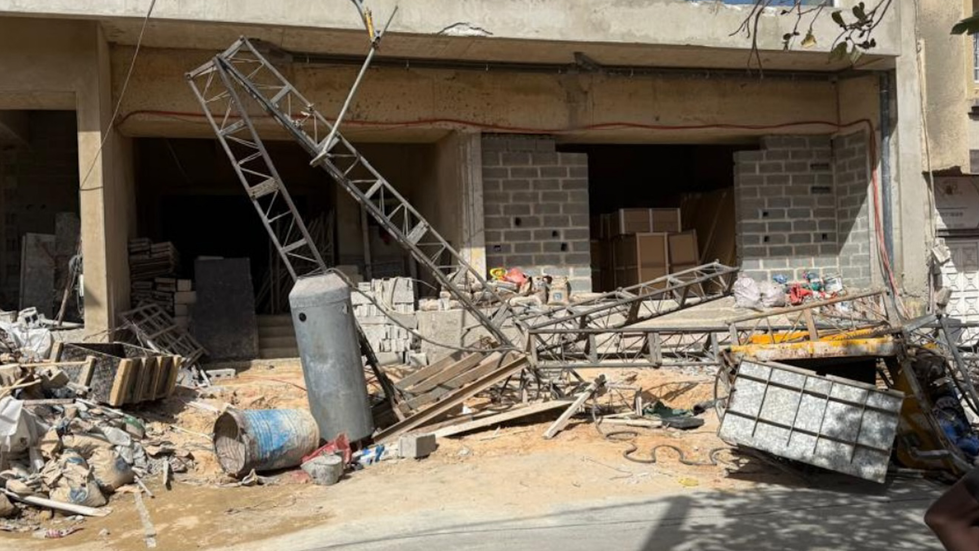 Sacré-Cœur : trois ouvriers meurent dans l’effondrement d’un échafaudage