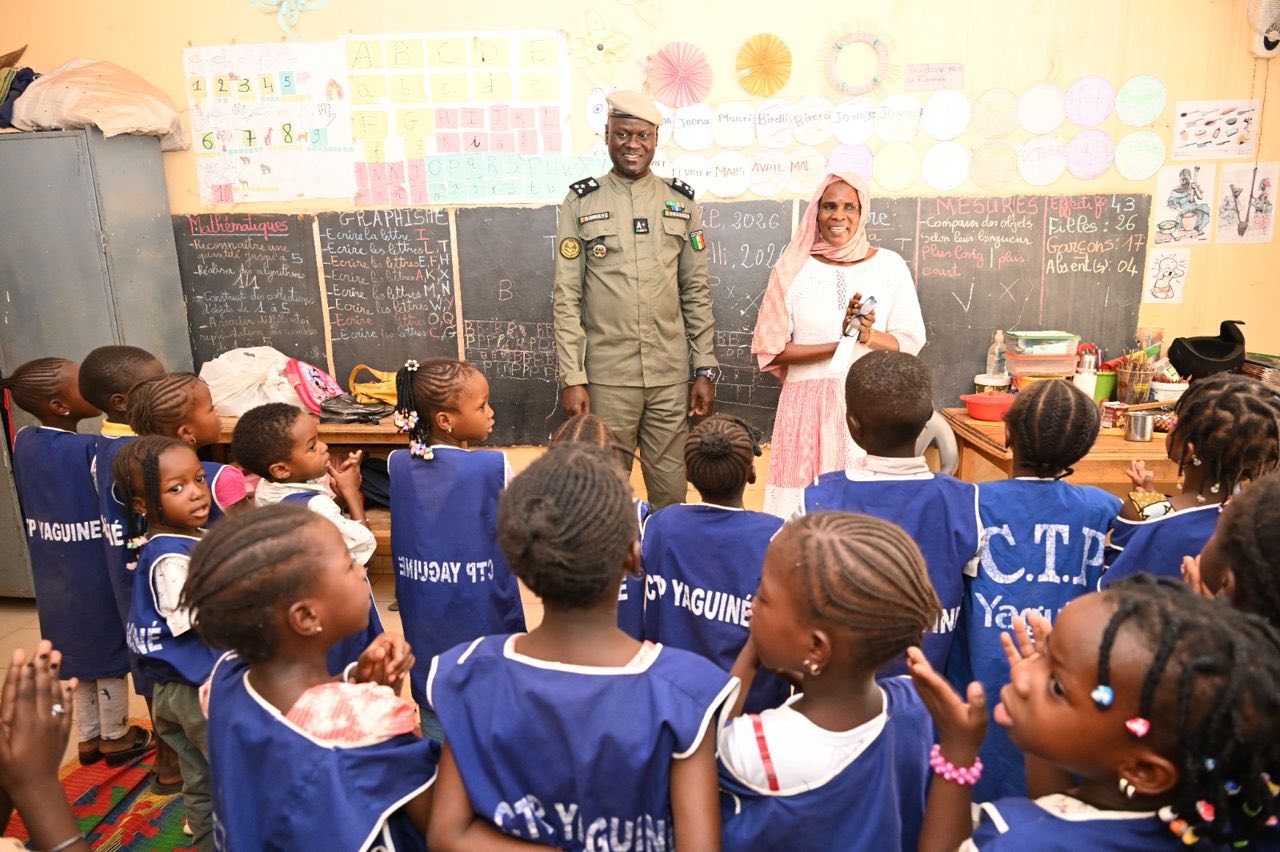 Douane-Populations : Le Directeur général des Douanes apporte son soutien à la Case des tout-petits de Bakel
