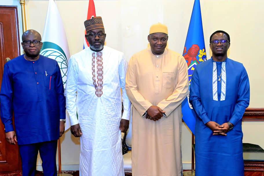 Éducation et Souveraineté : Le Président Adama Barrow salue les performances records de l'Université de Gambie (UTG)