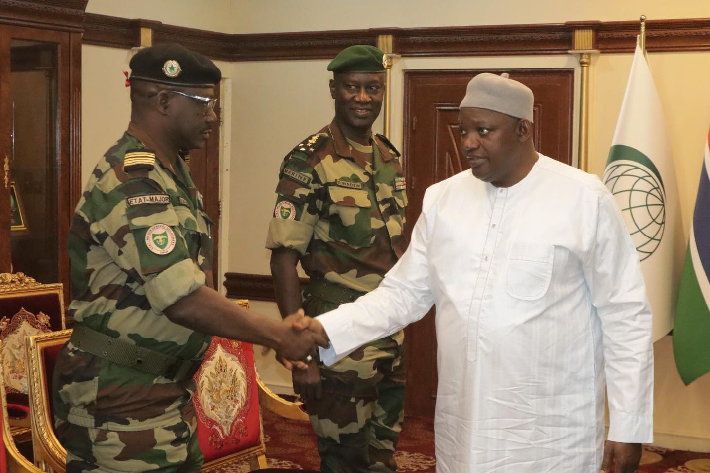 Diplomatie et Défense : Le Président Adama Barrow reçoit le nouveau Chef d'État-major des Armées du Sénégal