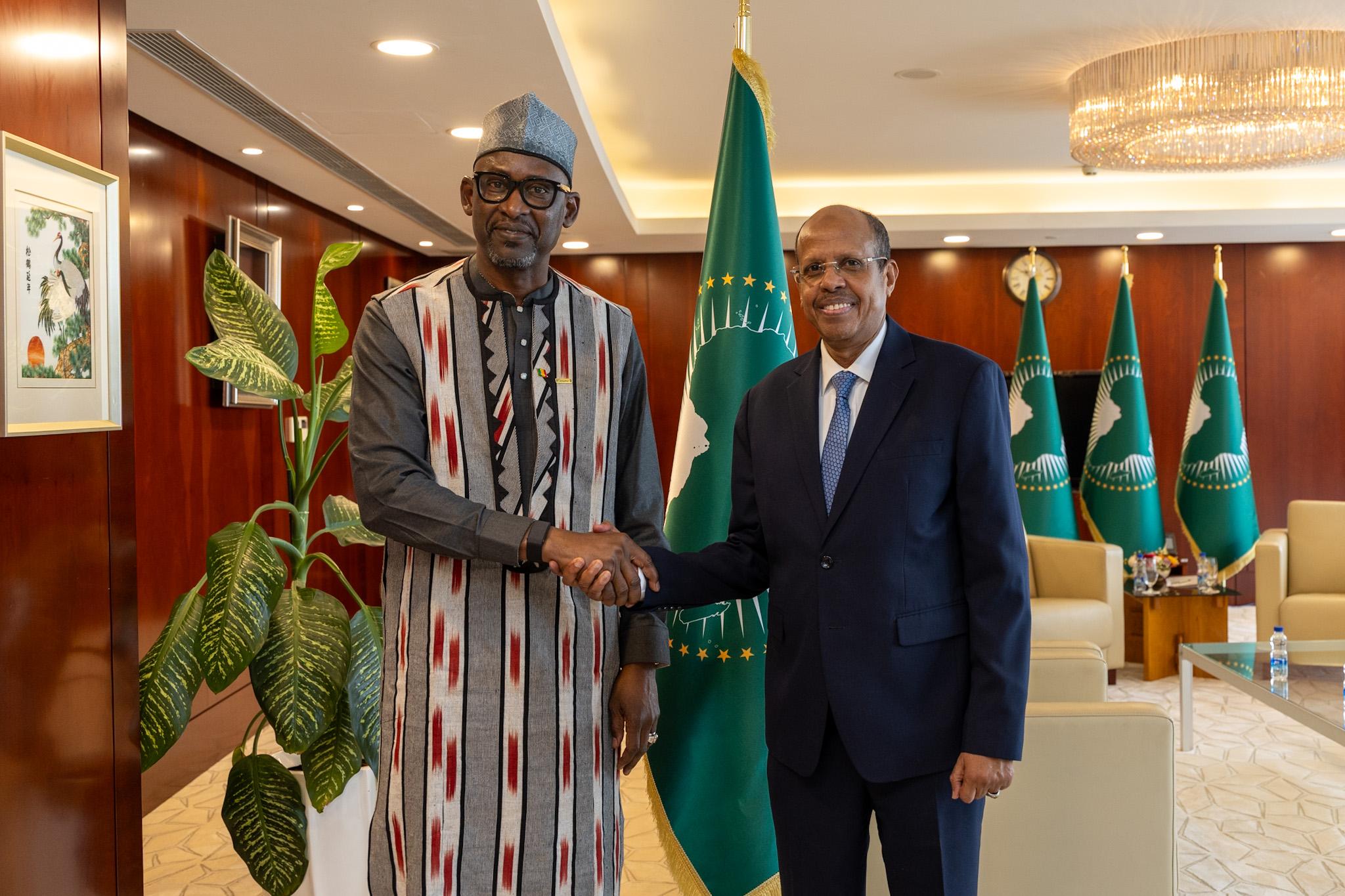 Diplomatie : L'Union africaine au chevet du Mali pour une stabilité durable
