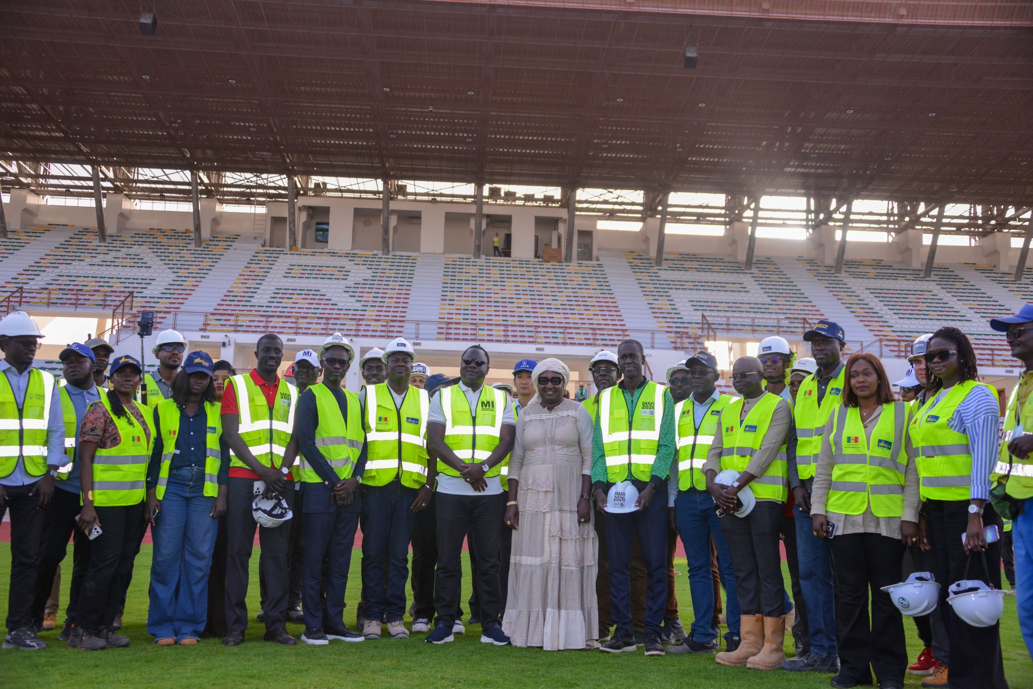 JOJ Dakar 2026 : Déthié Fall et la ministre des Sports reçoivent le stade Iba Mar Diop et la piscine olympique