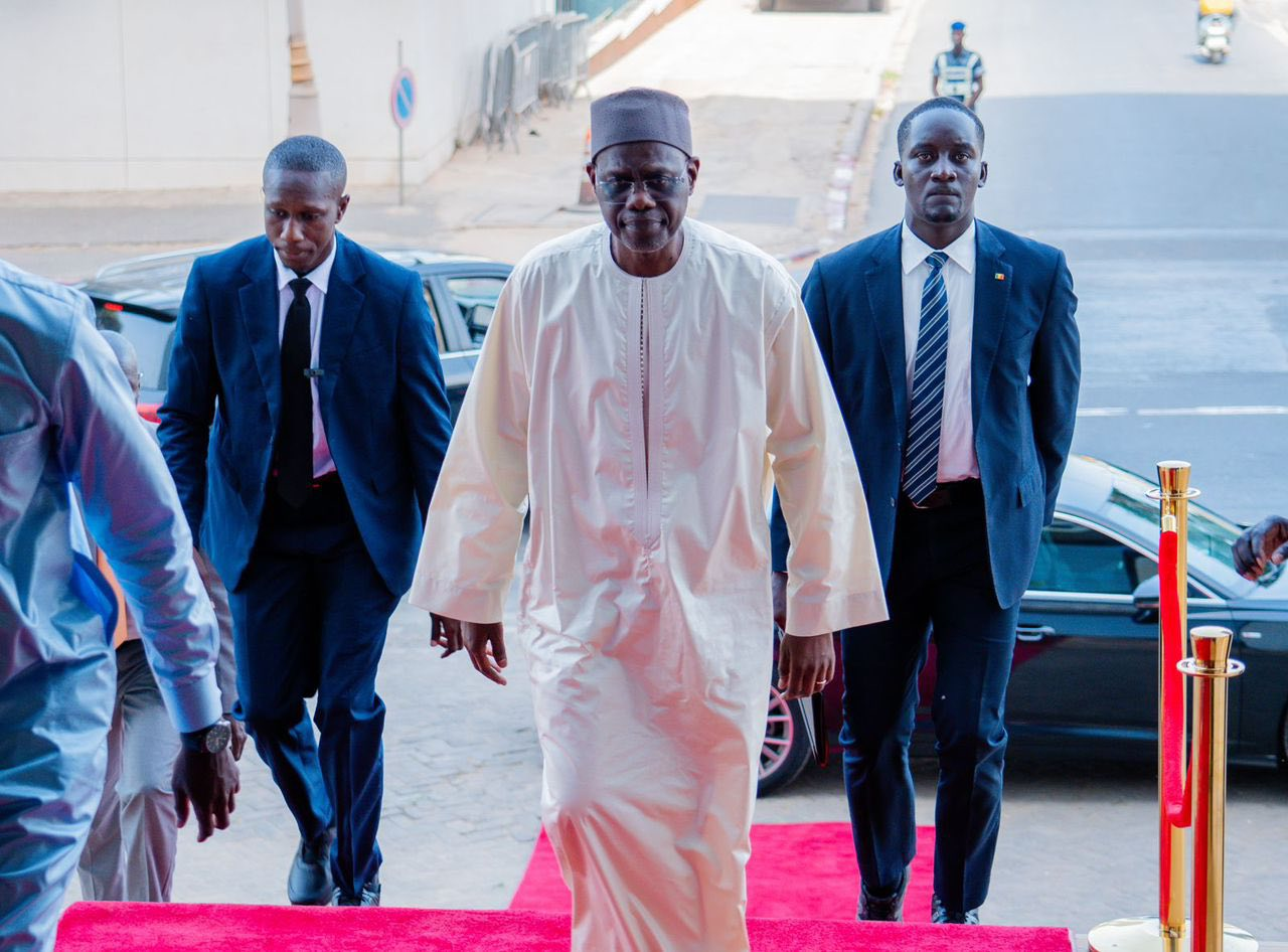 Cap sur la Vision 2050 : Pourquoi Ahmadou Al Aminou Lo qualifie son équipe de « gouvernement de mission ».