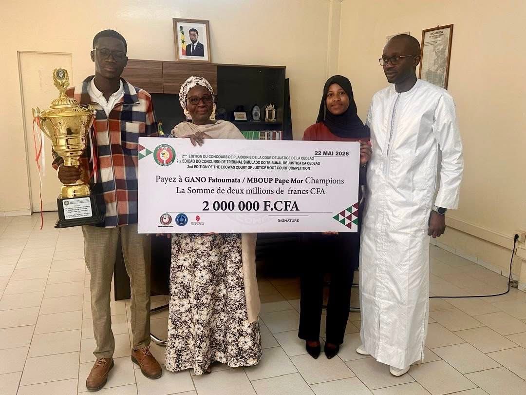 Éducation & Excellence: Triomphe au Concours de la CEDEAO : Le Recteur de l’UCAD exprime sa fierté et félicite les lauréats de la FSJP
