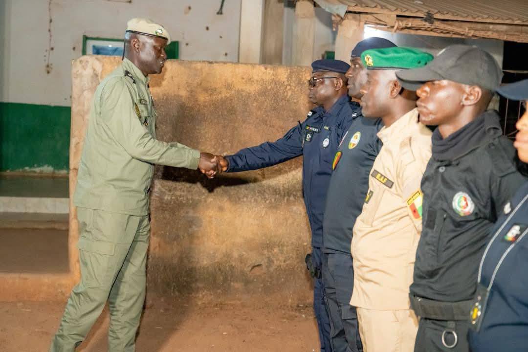 Douanes sénégalaises: Visite stratégique à Sélikénié pour booster la performance et la sécurité frontalière