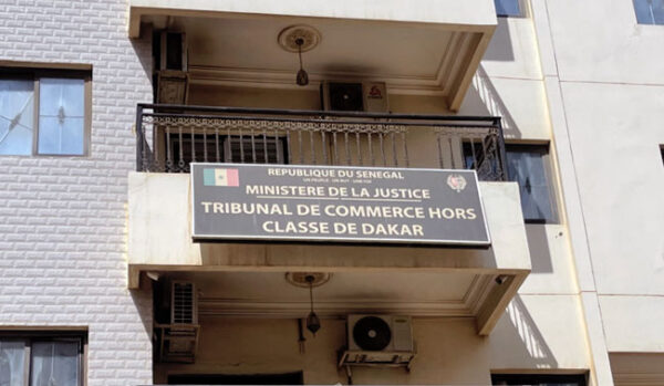 Droit des Affaires : Le Tribunal de commerce de Dakar condamne Polyethylene Sénégal à verser plus de 830 millions FCFA à la SCI NSAR