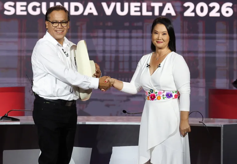 Pérou : Keiko Fujimori face au destin et à l'héritage de son père pour le second tour de la présidentielle
