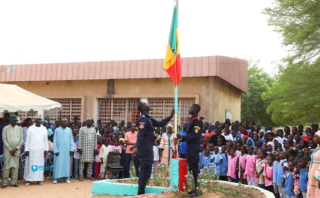 Civisme et sécurité: Comment la Police nationale forme la jeunesse à Louga via EDUPOLSEN
