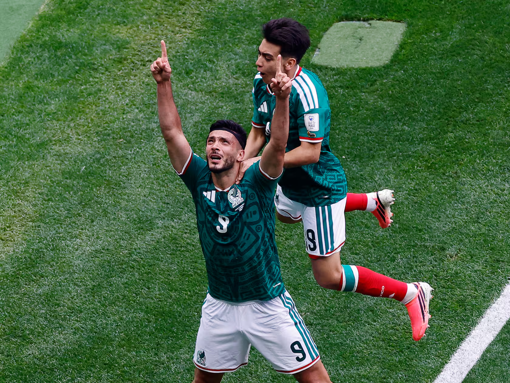 Le Mexique dompte l’Afrique du Sud (2-0) au Stade Azteca lors d’un match d’ouverture historique et électrique