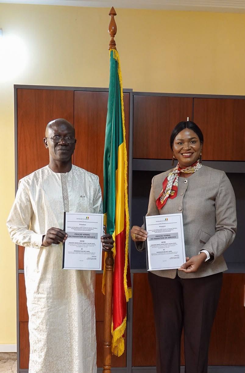 Sénégal : Marie Rose Khady Fatou Faye passe le témoin et promet de poursuivre son engagement au service de la Nation