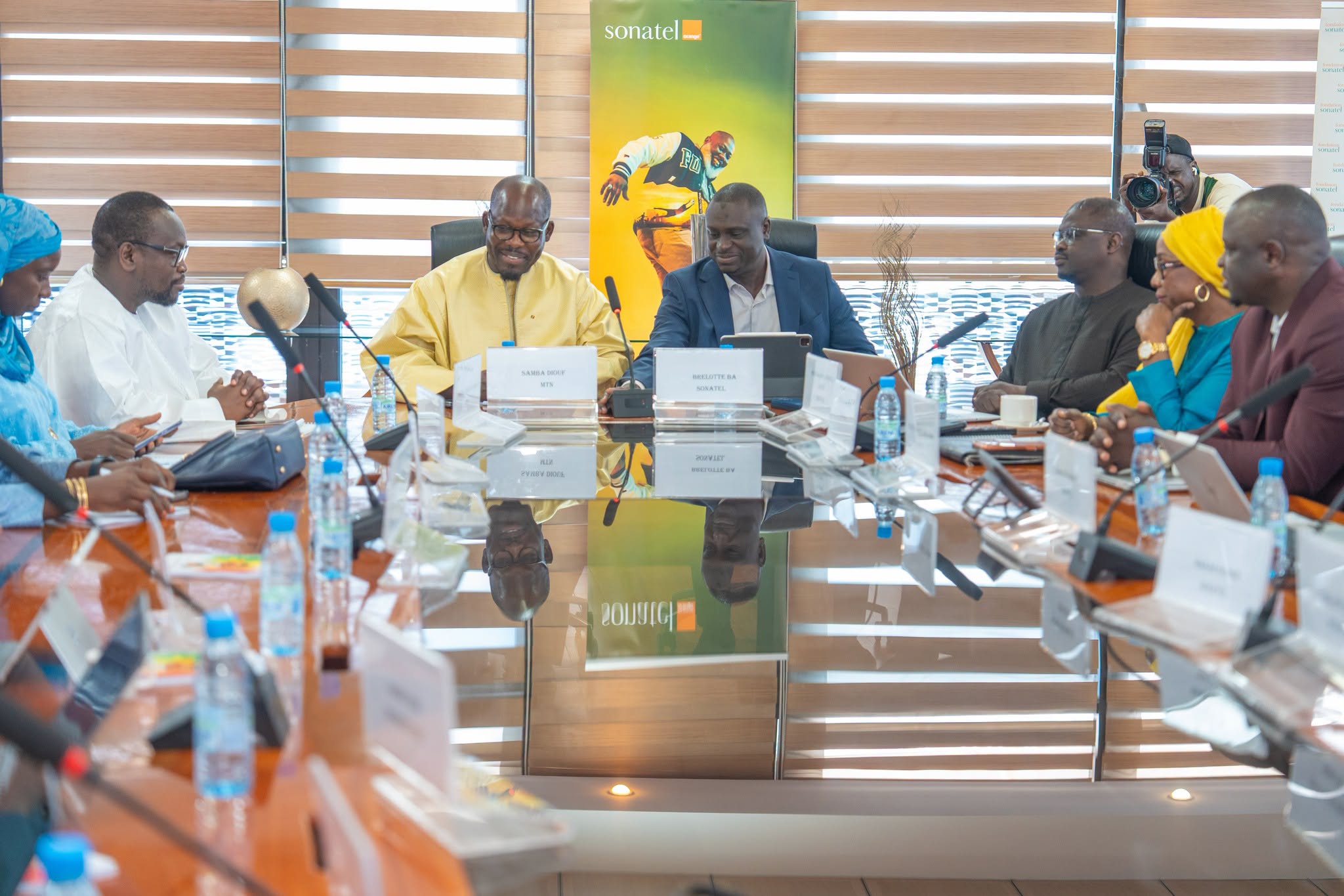 Transformation digitale : Le Groupe Sonatel accueille le Ministre Samba Diouf pour porter les ambitions du New Deal Technologique