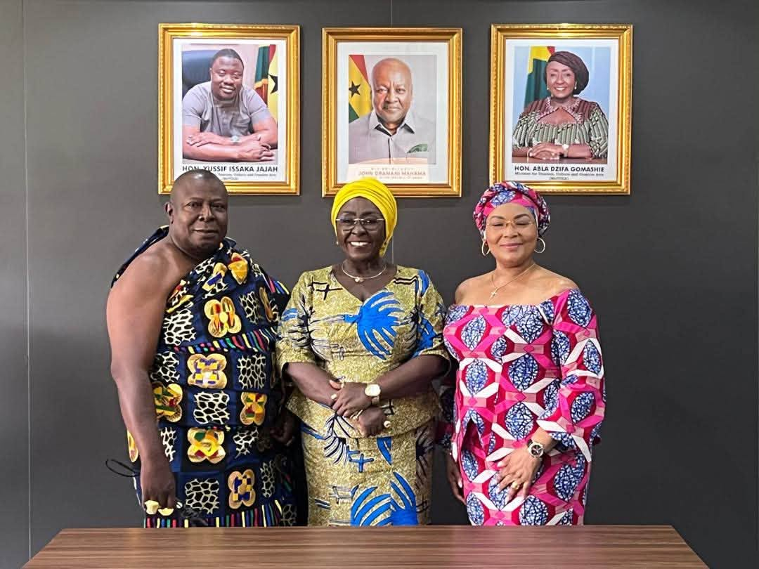 Ghana: La ministre Abla Dzifa Gomashie installe les nouveaux conseils d'administration du tourisme et du Kwame Nkrumah Memorial Park