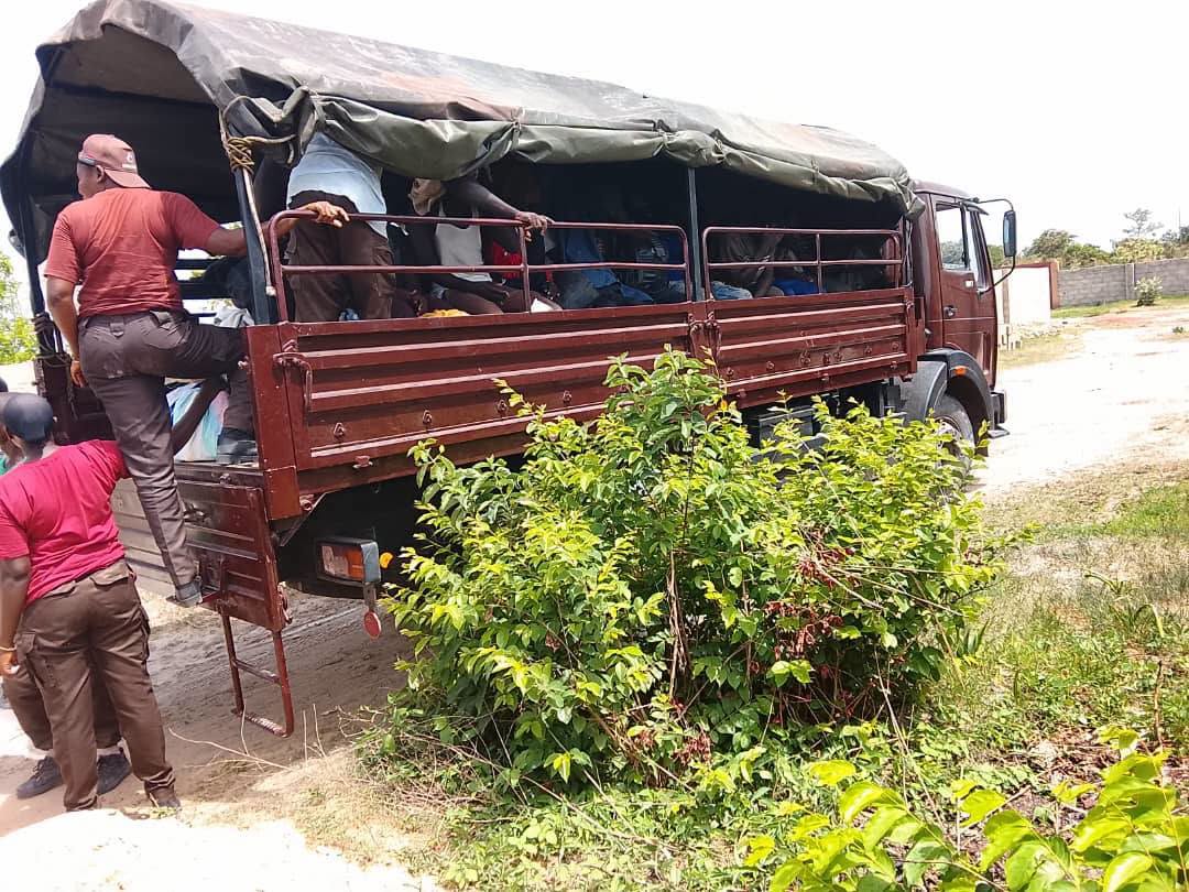 Migration irrégulière : L'immigration gambienne intercepte 20 migrants clandestins à Tanji, dont 11 Sénégalais