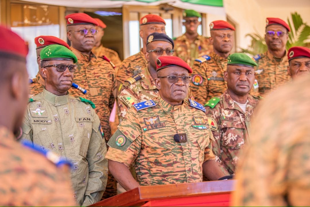 Opérationnalisation de la Force Unifiée de l’AES: Les ministres de la Défense renforcent le socle juridique de la coopération militaire confédérale