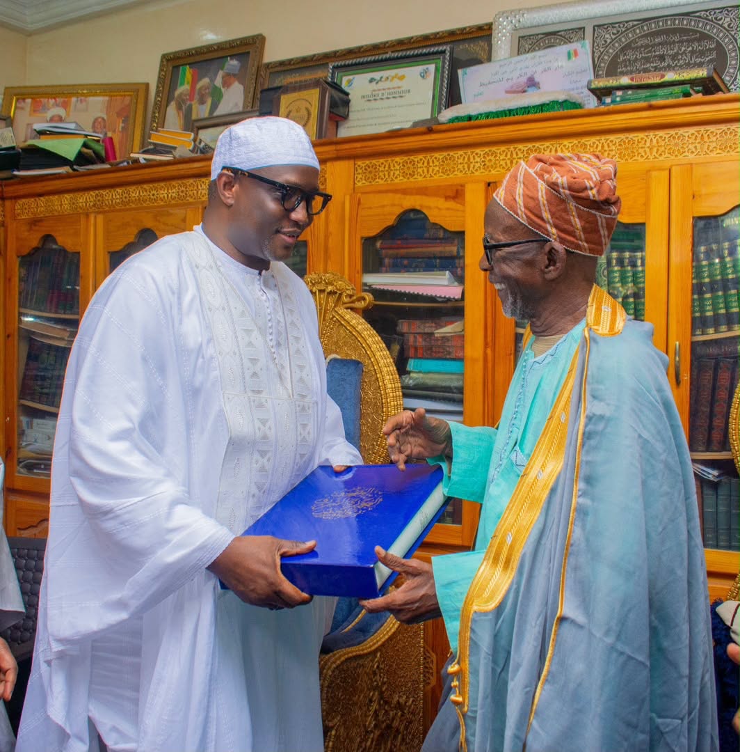 Le ministre de l'Intérieur Mouhamadou Makhtar Cissé en visite à Médina Baye et dans plusieurs foyers religieux de Kaolack