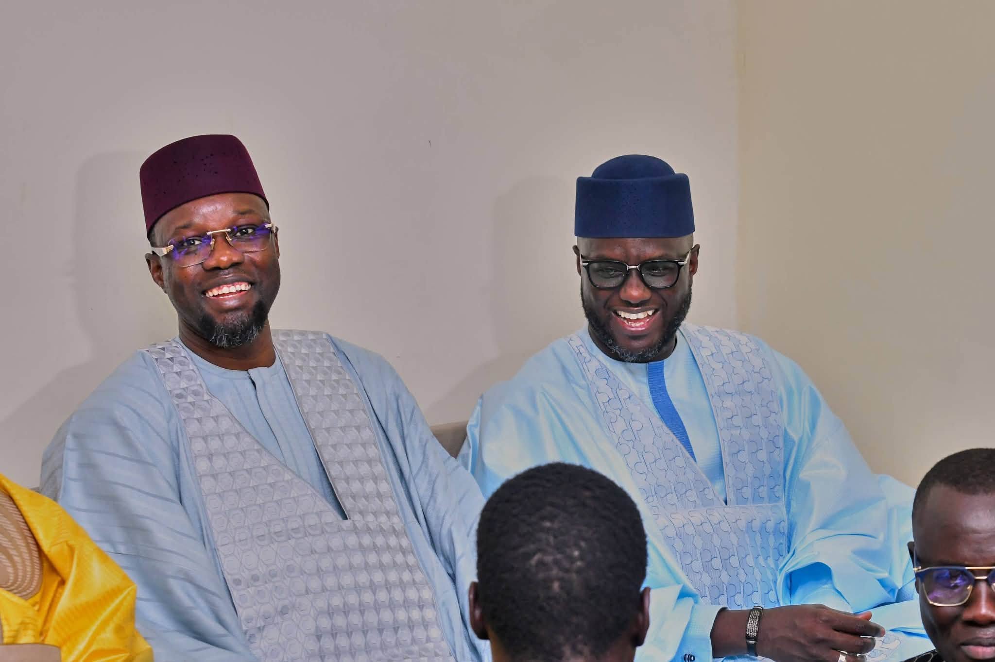 Ousmane Sonko et El Malick Ndiaye au Magal de Mbacké Barry, symbole de foi et de résilience dans le Jolof